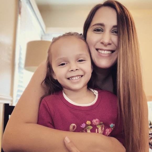 Meet your Posher, Monique - Picture 1 of 1